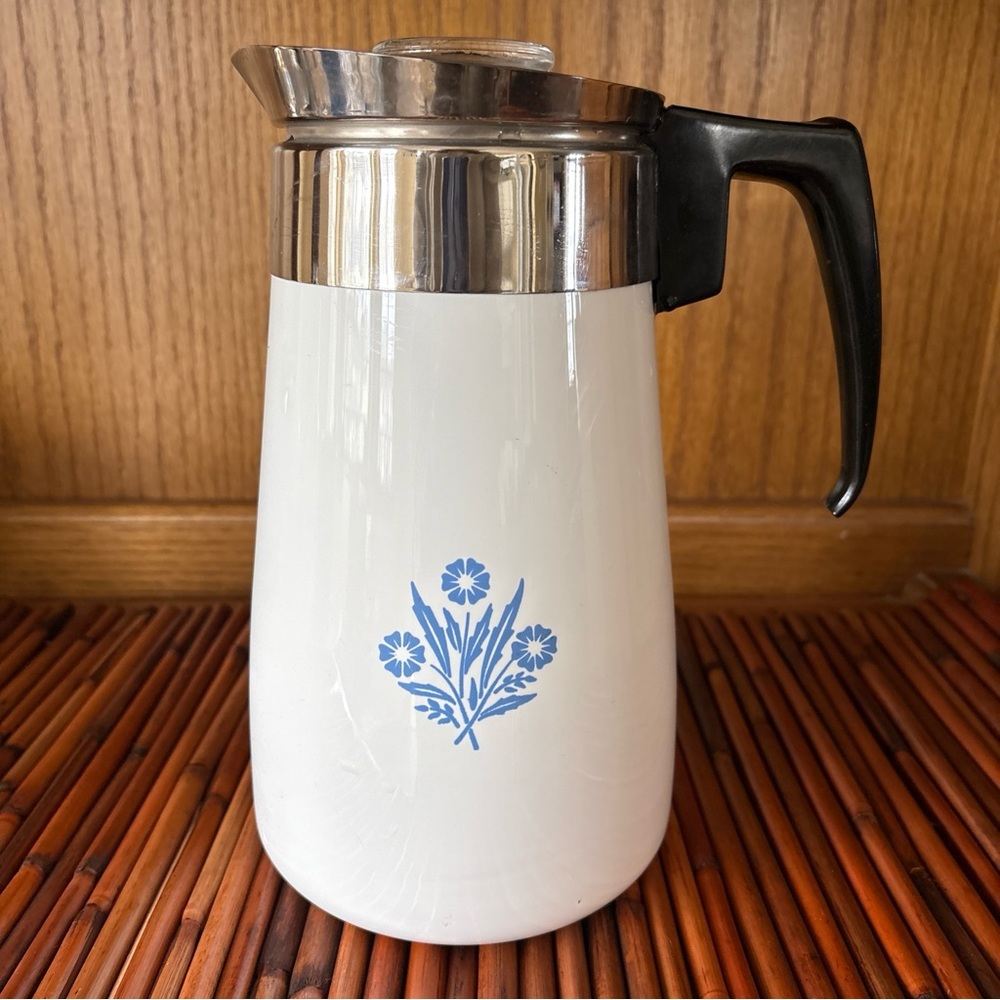 Blue Cornflower Pitcher ~ Mid-Century Iced tea coffee Pitcher 9 cup cottage Vtg